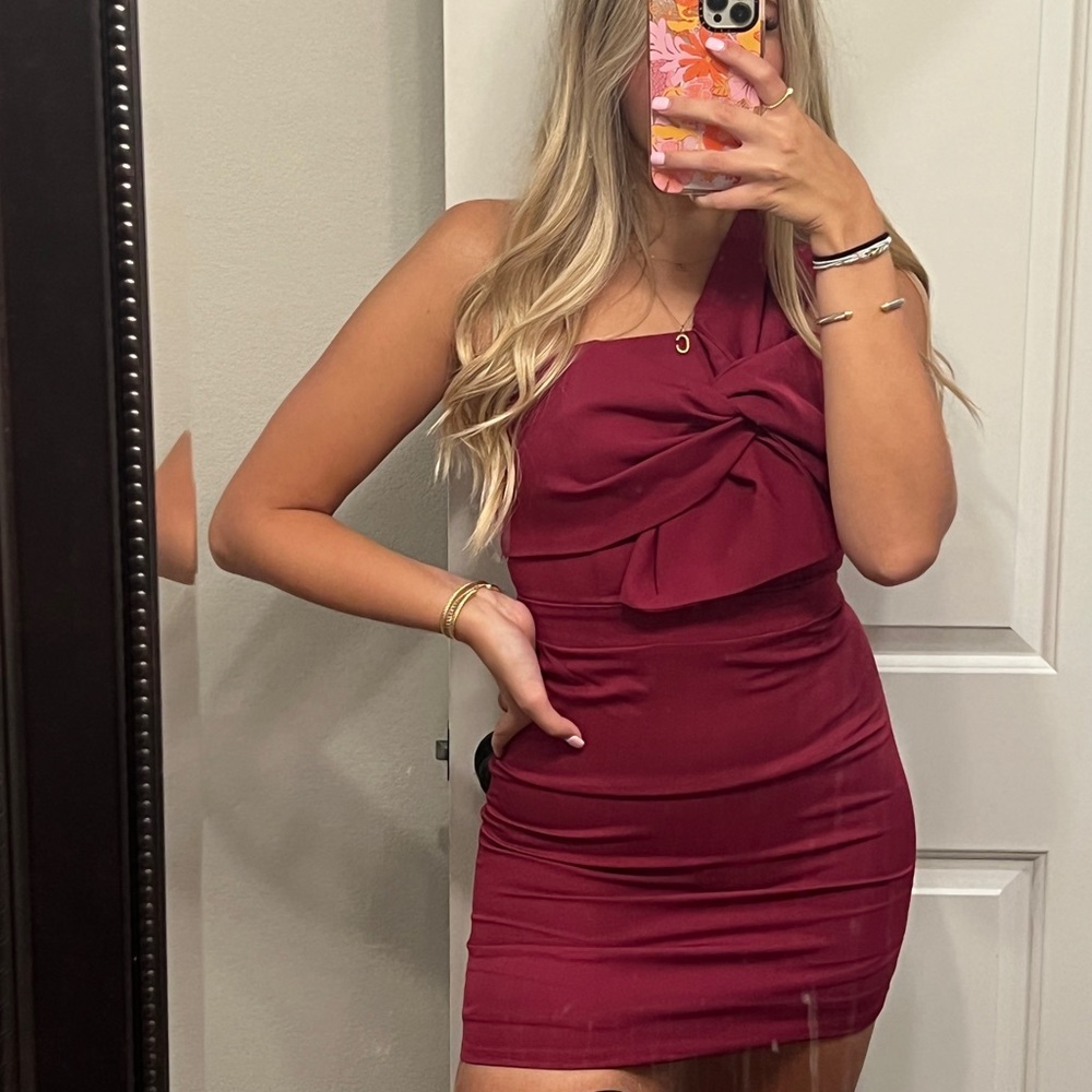 Do+Be One Shoulder Tie Mini Dress